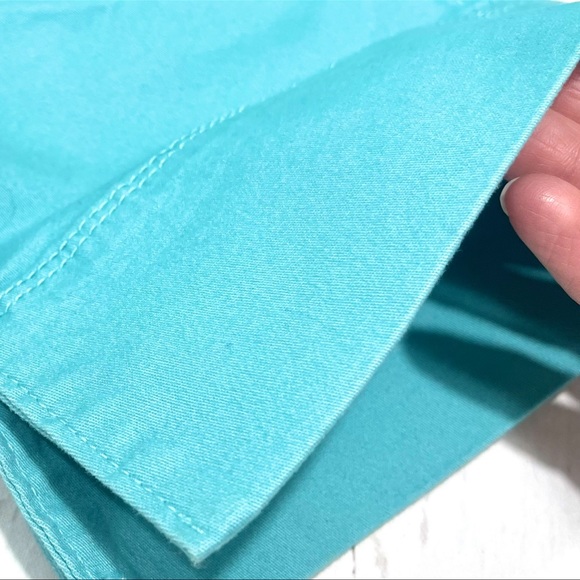 Gloria Vanderbilt Aqua Blue Capri Pants - Size 6 - Picture 4 of 6